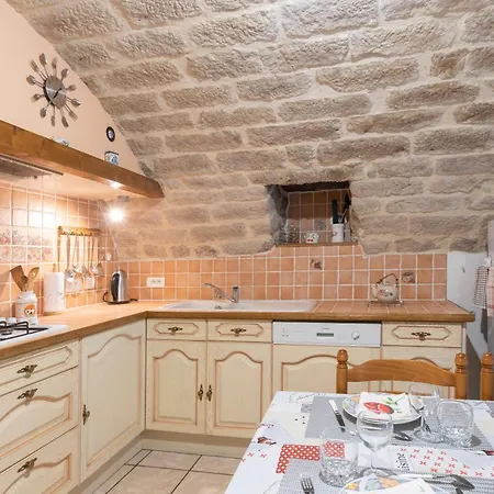 De La Blache Apartment