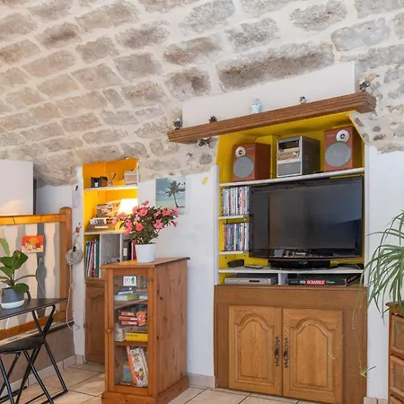 De La Blache Apartment *